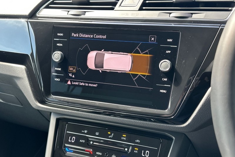 2025 (74) VOLKSWAGEN TOURAN 1.5 TSI EVO SEL 5dr DSG 5300646