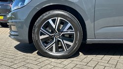 2025 (74) VOLKSWAGEN TOURAN 1.5 TSI EVO SEL 5dr DSG 5300630