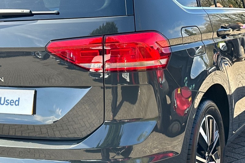 2025 (74) VOLKSWAGEN TOURAN 1.5 TSI EVO SEL 5dr DSG 5300659