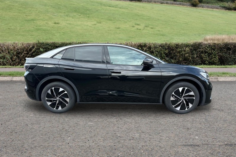 2024 (74) VOLKSWAGEN ID.5 210kW Match Pro 77kWh 5dr Auto 5273379