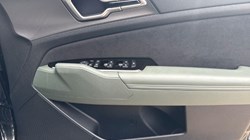 2025 (74) KIA SPORTAGE 1.6T GDi 48V ISG Shadow 5dr DCT 5306412