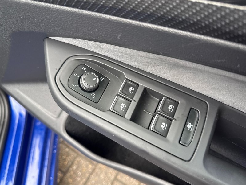 2023 (23) VOLKSWAGEN GOLF 2.0 TSI 320 R 4Motion 5dr DSG 5272487