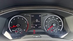 2019 (69) VOLKSWAGEN T-ROC 1.5 TSI EVO SE 5dr 5299584