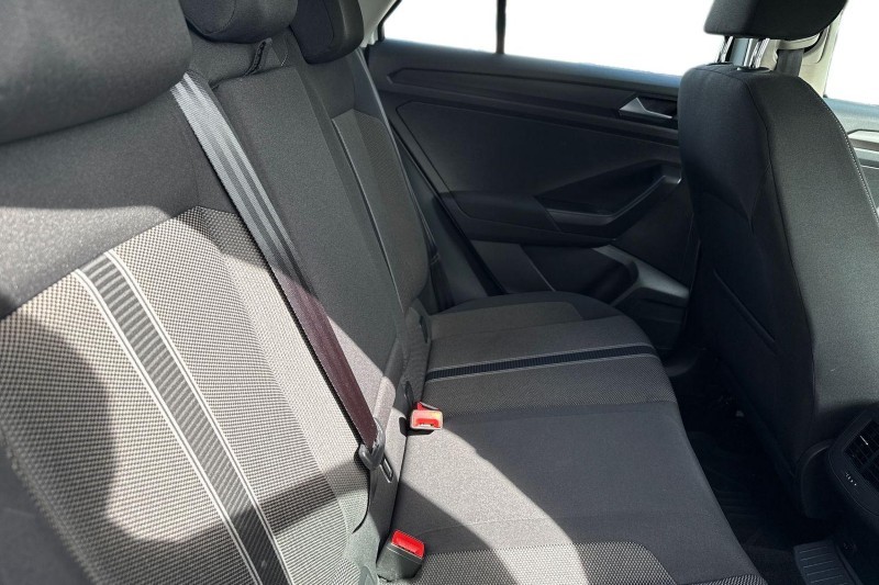 2019 (69) VOLKSWAGEN T-ROC 1.5 TSI EVO SE 5dr 5299568