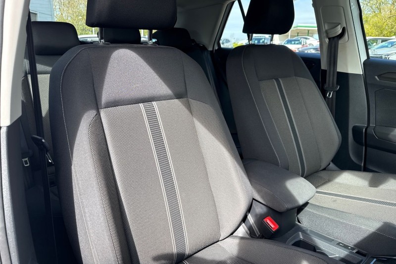 2019 (69) VOLKSWAGEN T-ROC 1.5 TSI EVO SE 5dr 5299580