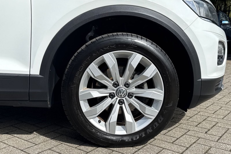 2019 (69) VOLKSWAGEN T-ROC 1.5 TSI EVO SE 5dr 5299572