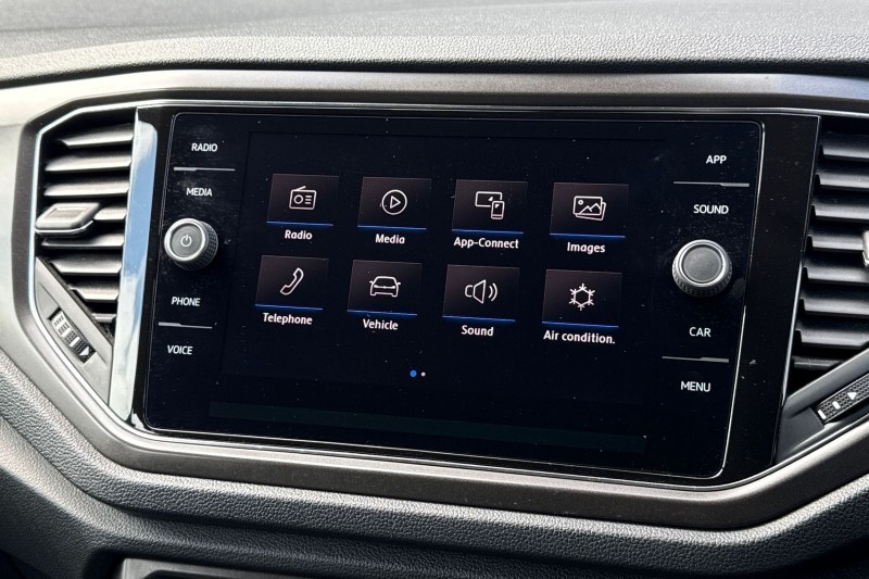 2019 (69) VOLKSWAGEN T-ROC 1.5 TSI EVO SE 5dr 5299586