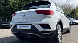 2019 (69) VOLKSWAGEN T-ROC 1.5 TSI EVO SE 5dr 5299599