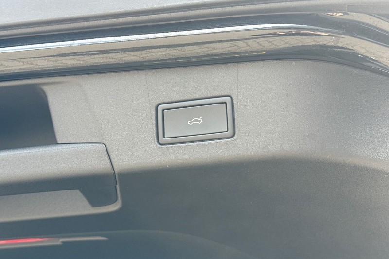 2025 (25) VOLKSWAGEN ID.4 210kW 4MOTION Match Pro 77kWh 5dr Auto 5278925