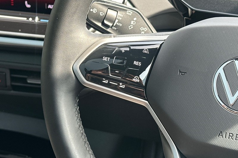 2025 (25) VOLKSWAGEN ID.4 210kW 4MOTION Match Pro 77kWh 5dr Auto 5278909