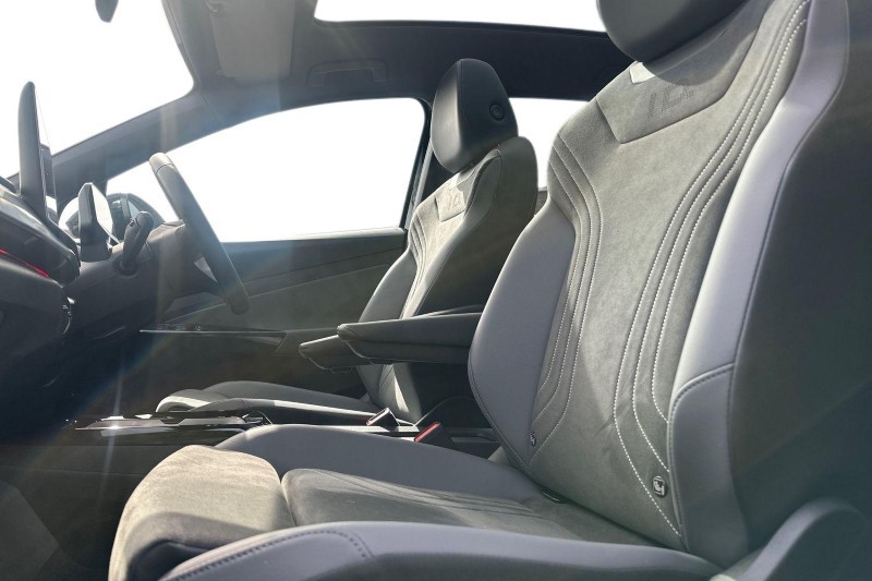 2025 (25) VOLKSWAGEN ID.4 210kW 4MOTION Match Pro 77kWh 5dr Auto 5278893