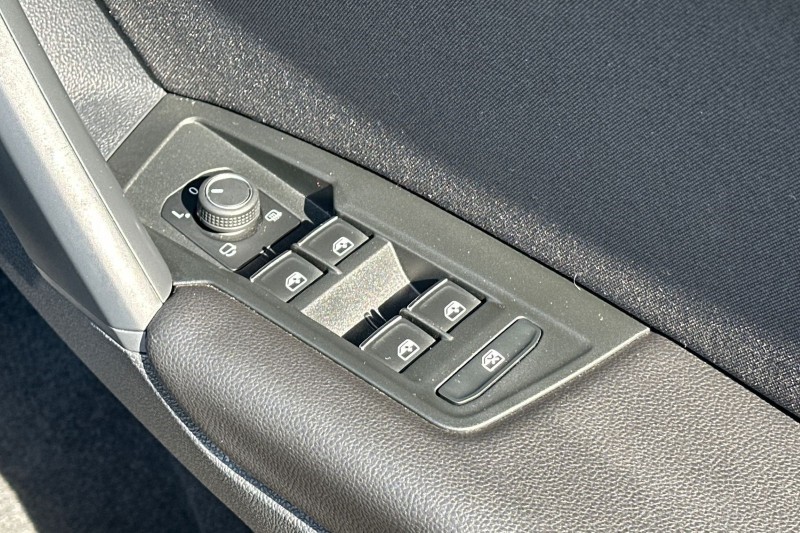 2023 (23) VOLKSWAGEN TIGUAN 1.5 TSI 150 Elegance 5dr DSG 5279436