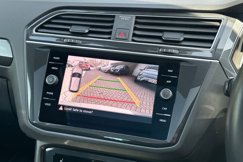 2023 (23) VOLKSWAGEN TIGUAN 1.5 TSI 150 Elegance 5dr DSG 5279447