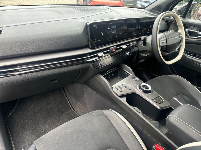 2025 (75) KIA SPORTAGE 1.6T GDi GT-Line 5dr DCT 5271721