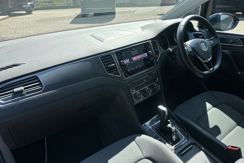 2019 (69) VOLKSWAGEN GOLF 1.6 TDI Match 5dr DSG 5310174