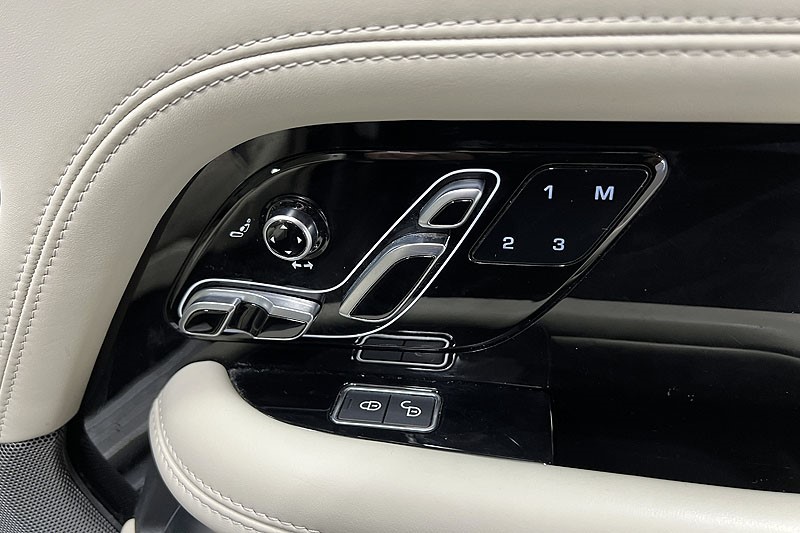 2019 (19) LAND ROVER RANGE ROVER 4.4 SDV8 Vogue SE 4dr Auto 3471320