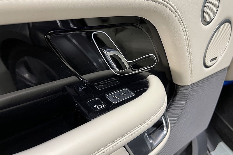 2019 (19) LAND ROVER RANGE ROVER 4.4 SDV8 Vogue SE 4dr Auto 3471358