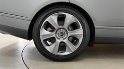 2019 (19) LAND ROVER RANGE ROVER 4.4 SDV8 Vogue SE 4dr Auto 3471317