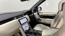 2019 (19) LAND ROVER RANGE ROVER 4.4 SDV8 Vogue SE 4dr Auto 3471351