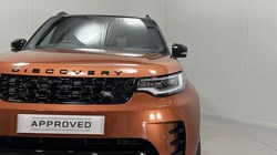 2021 (21) LAND ROVER DISCOVERY 3.0 D300 R-Dynamic HSE 5dr Auto 3050103
