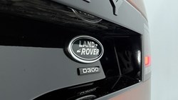 2021 (21) LAND ROVER DISCOVERY 3.0 D300 R-Dynamic HSE 5dr Auto 3050094