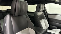 2024 (24) LAND ROVER RANGE ROVER VELAR 2.0 P400e Dynamic HSE 5dr Auto 3512642