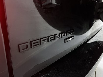 2021 (21) LAND ROVER DEFENDER 3.0 D300 X-Dynamic HSE 110 5dr Auto