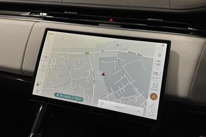 2024 (24) LAND ROVER RANGE ROVER SPORT 3.0 D300 Autobiography 5dr Auto 3517548