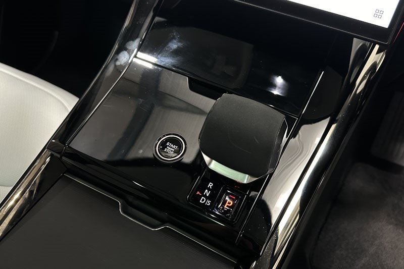 2024 (24) LAND ROVER RANGE ROVER SPORT 3.0 D300 Autobiography 5dr Auto 3517545