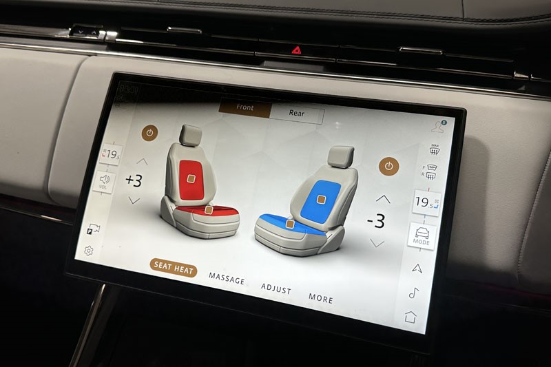 2024 (24) LAND ROVER RANGE ROVER SPORT 3.0 D300 Autobiography 5dr Auto 3517550