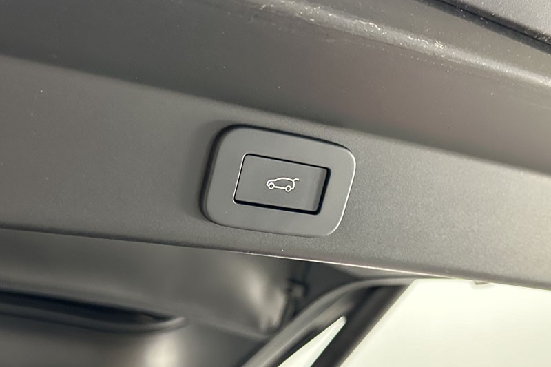 2024 (24) LAND ROVER RANGE ROVER SPORT 3.0 D300 Autobiography 5dr Auto 3517567