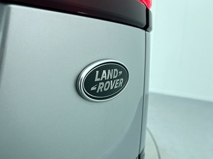2020 (70) LAND ROVER RANGE ROVER VELAR 2.0 D180 R-Dynamic HSE 5dr Auto