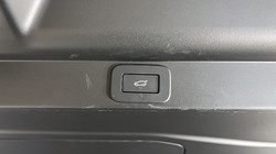 2023 (23) LAND ROVER RANGE ROVER 3.0 P440e SE 4dr Auto 3403780