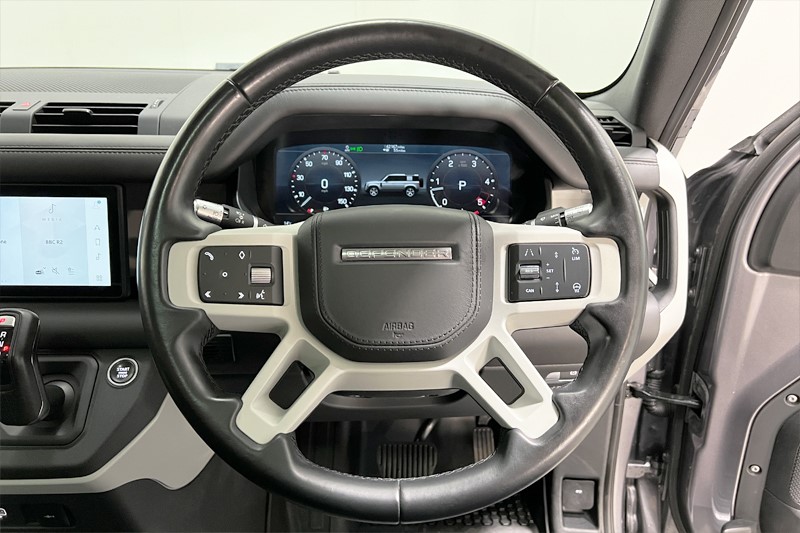 2021 (21) LAND ROVER DEFENDER 3.0 D300 HSE 110 5dr Auto [6 Seat] 3307751