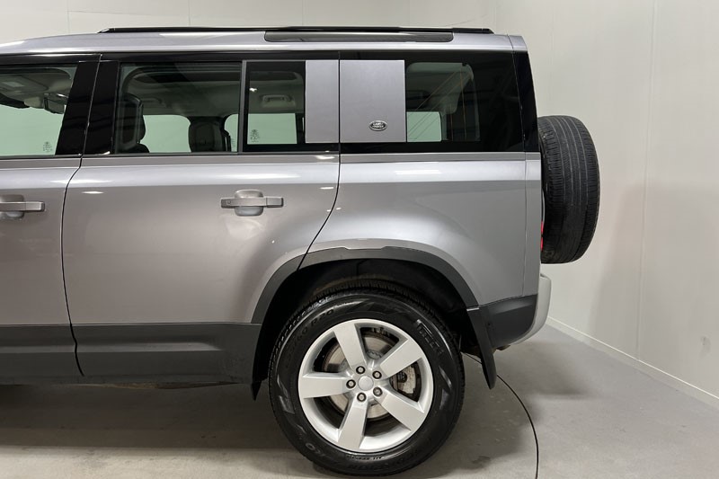 2021 (21) LAND ROVER DEFENDER 3.0 D300 HSE 110 5dr Auto [6 Seat] 3307781