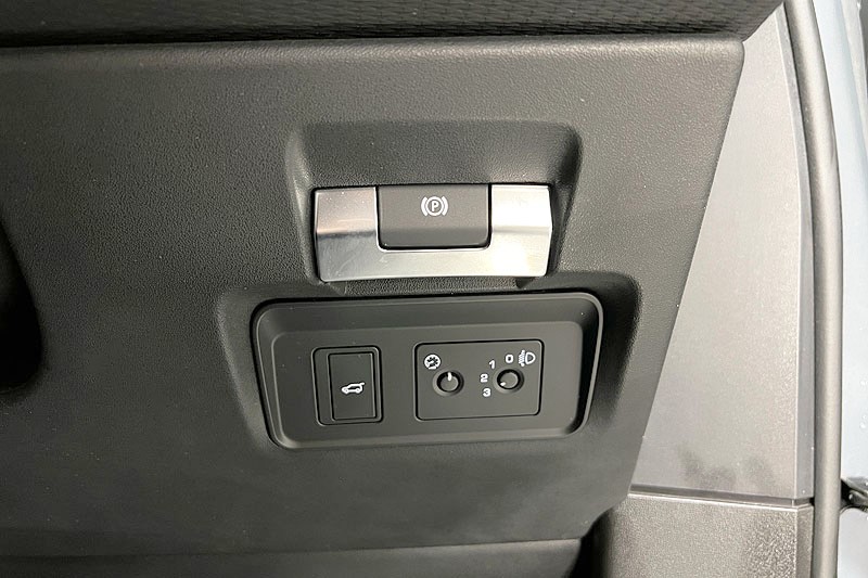 2021 (71) LAND ROVER RANGE ROVER EVOQUE 2.0 D200 R-Dynamic S 5dr Auto 3335063