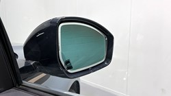 2021 (71) LAND ROVER RANGE ROVER EVOQUE 2.0 D200 R-Dynamic S 5dr Auto 3335055