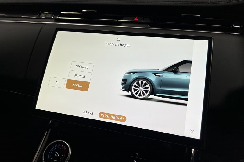 2023 (23) LAND ROVER RANGE ROVER SPORT 3.0 D300 Dynamic SE 5dr Auto 3336028