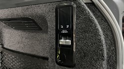 2023 (72) LAND ROVER RANGE ROVER 3.0 P440e SE 4dr Auto 3336237