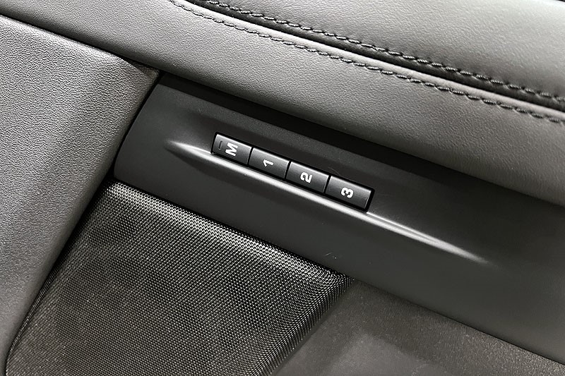 2023 (23) LAND ROVER RANGE ROVER EVOQUE 2.0 P250 Autobiography 5dr Auto 3395800