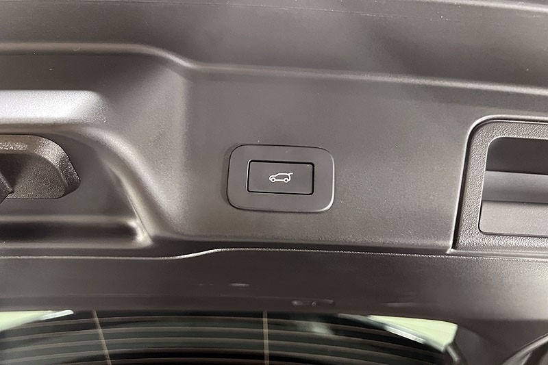 2023 (23) LAND ROVER RANGE ROVER EVOQUE 2.0 P250 Autobiography 5dr Auto 3395836