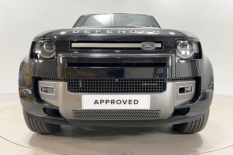 2021 (71) LAND ROVER DEFENDER 3.0 D300 X-Dynamic HSE 110 5dr Auto 3426112