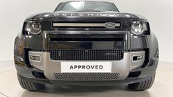 2021 (71) LAND ROVER DEFENDER 3.0 D300 X-Dynamic HSE 110 5dr Auto 3426112