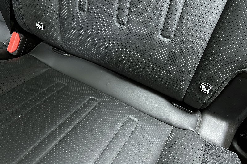 2021 (71) LAND ROVER DEFENDER 3.0 D300 X-Dynamic HSE 110 5dr Auto 3426097