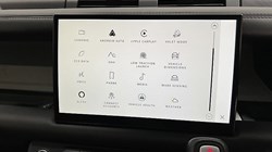 2021 (71) LAND ROVER DEFENDER 3.0 D300 X-Dynamic HSE 110 5dr Auto 3426088