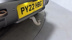 2022 (22) LAND ROVER DEFENDER 3.0 D250 X-Dynamic S 110 5dr Auto 3438741
