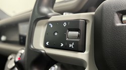 2022 (22) LAND ROVER DEFENDER 3.0 D250 X-Dynamic S 110 5dr Auto 3438715