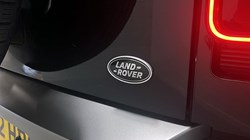 2022 (22) LAND ROVER DEFENDER 3.0 D250 X-Dynamic S 110 5dr Auto 3438744
