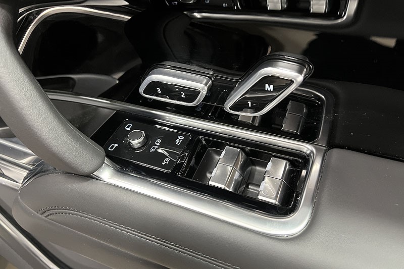 2024 (24) LAND ROVER RANGE ROVER 3.0 D350 HSE 4dr Auto 3425941