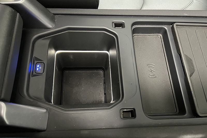 2023 (23) LAND ROVER DEFENDER 3.0 D250 XS Edition 110 5dr Auto 3446778